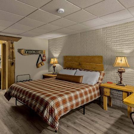 Stonegate Lodge King Bed, Wifi, 50In Roku Tv, Salt Water Pool Room #108 Юрика-Спрінгс Екстер'єр фото